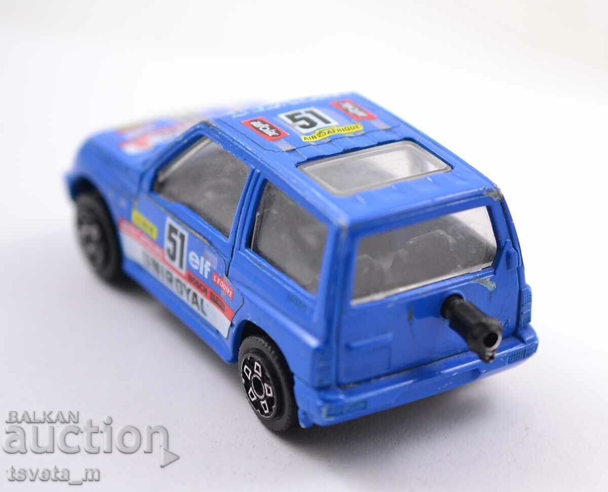 Auction  Metal car BURAGO SUZUKI VITARA Italy