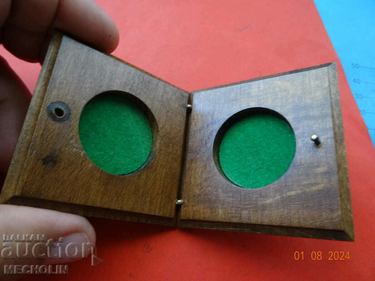 OLD BNB COIN BOX - 6 OLD BNB COIN BOX - 6