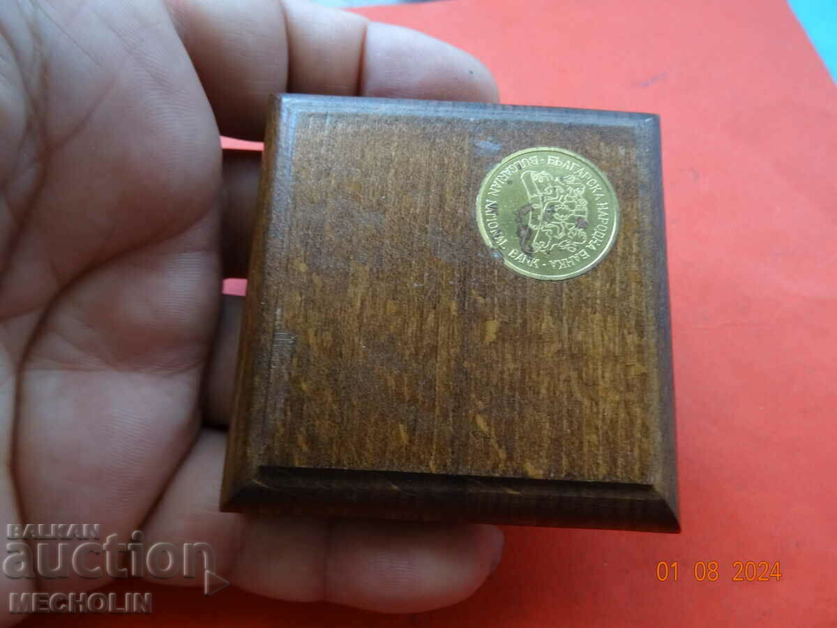 OLD BNB COIN BOX - 7 OLD BNB COIN BOX - 7