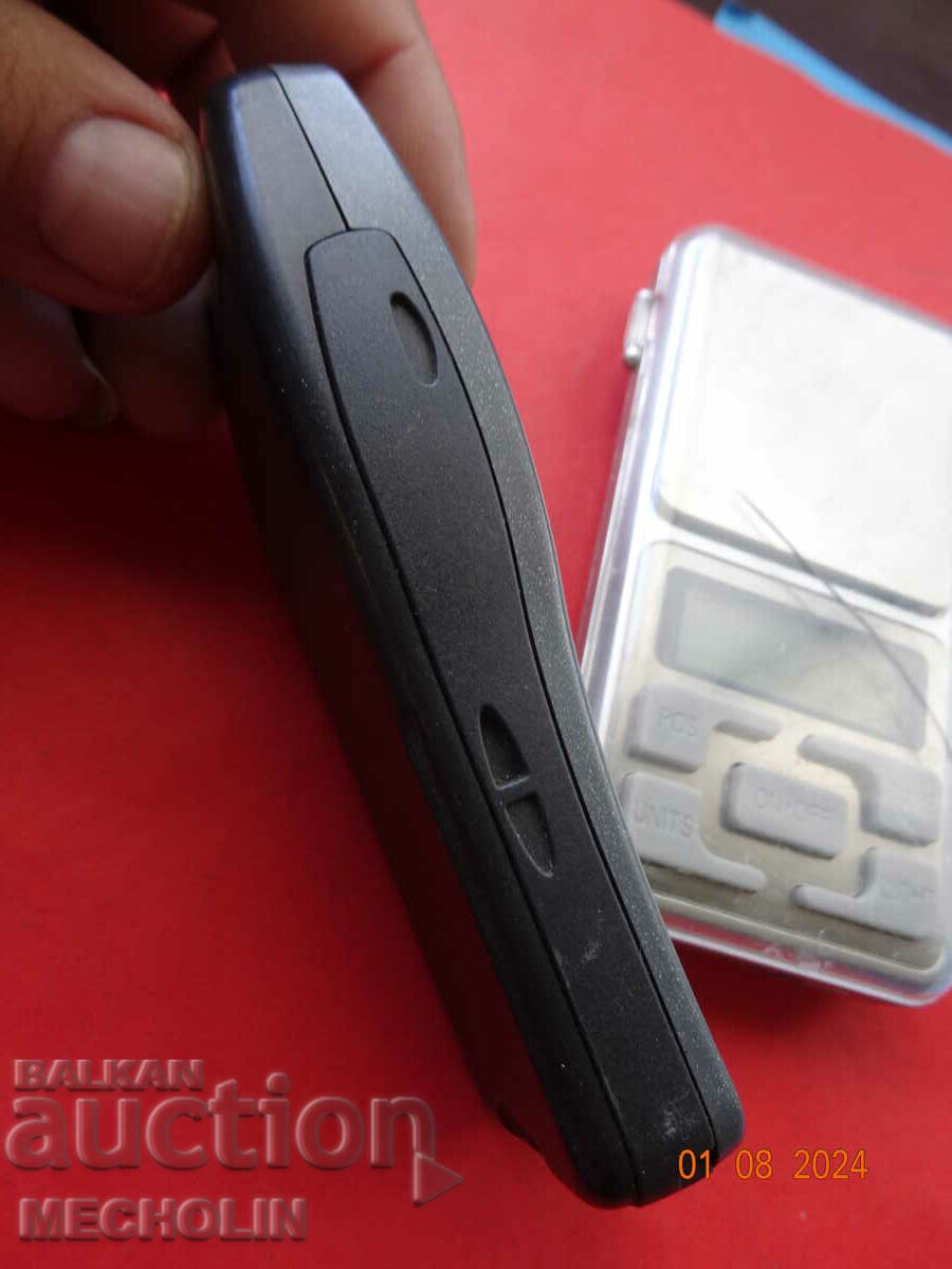OLD NOKIA 3210 PHONE AND SCALES - 5