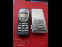 OLD NOKIA 3210 PHONE AND SCALES