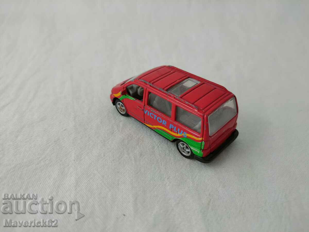 Delivery of Metal children's toy Mercedes Vito