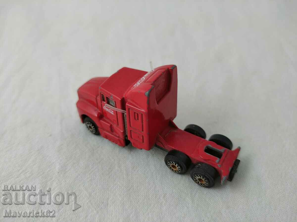 Metal truck Coca Cola children's toy with price 10.00 BGN | € 5.11 Metal truck Coca Cola children's toy with price 10.00 BGN | € 5.11