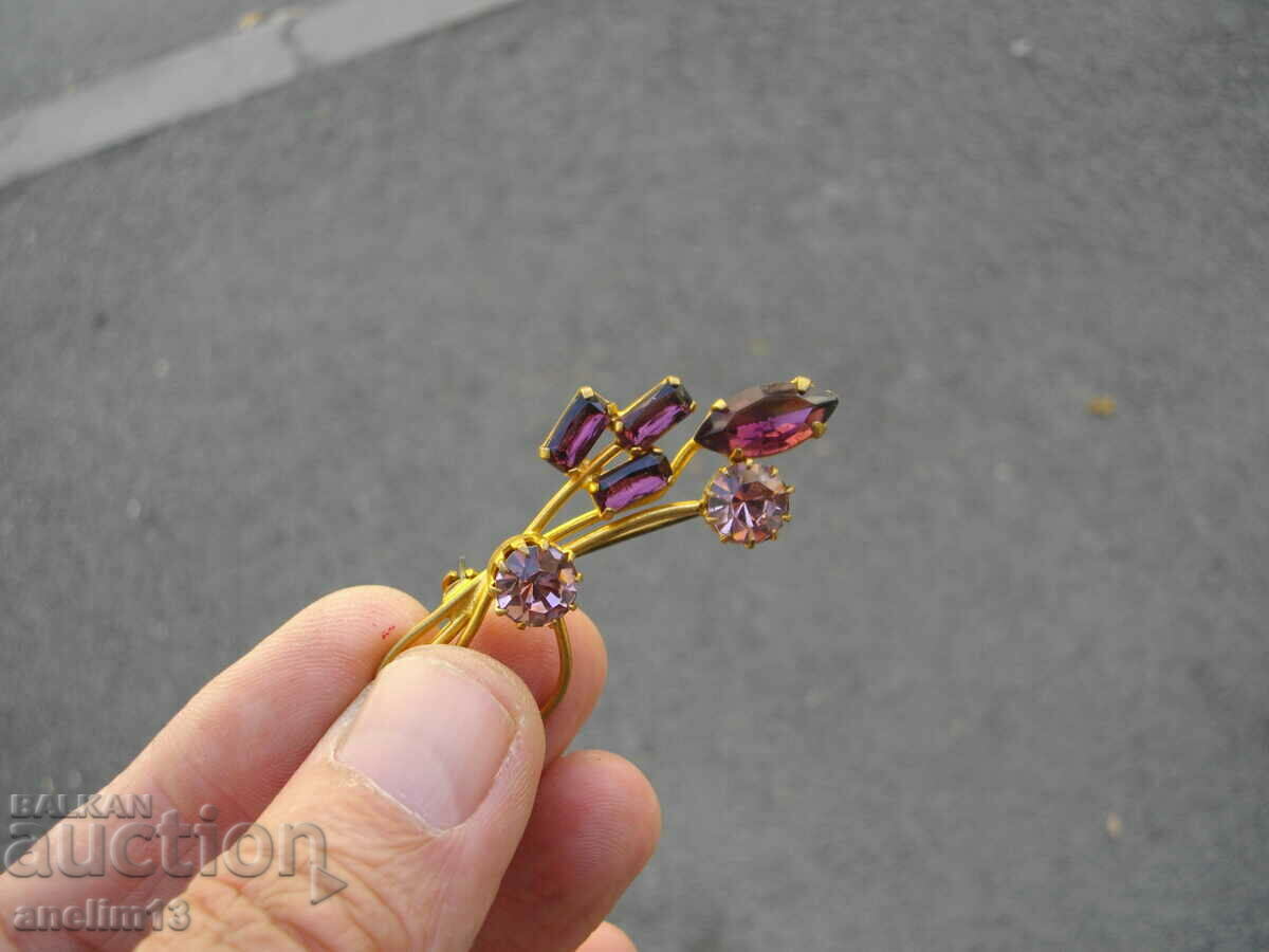 ΜΙΑ ΠΑΛΙΑ ΕΠΙΧΡΥΣΤΗ ΚΑΡΦΙΛΑ με τιμή 20.00 BGN | € 10.23