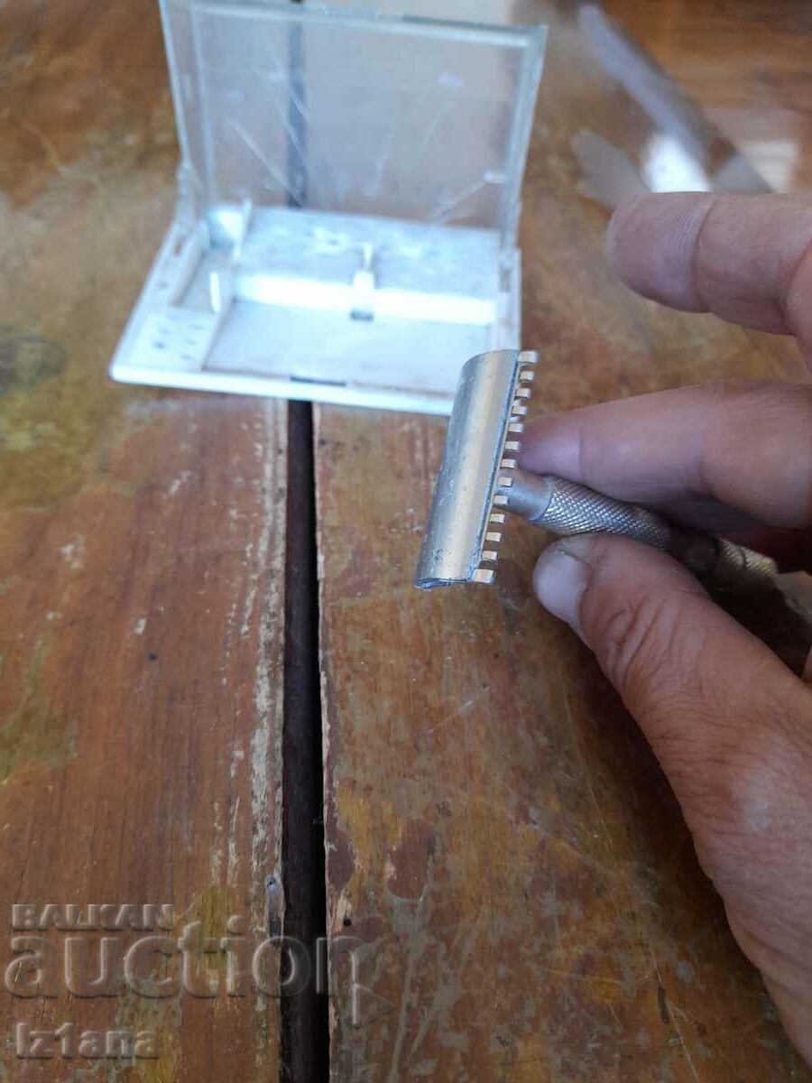 Παλιό ξυράφι Soluna - 5 Παλιό ξυράφι Soluna - 5