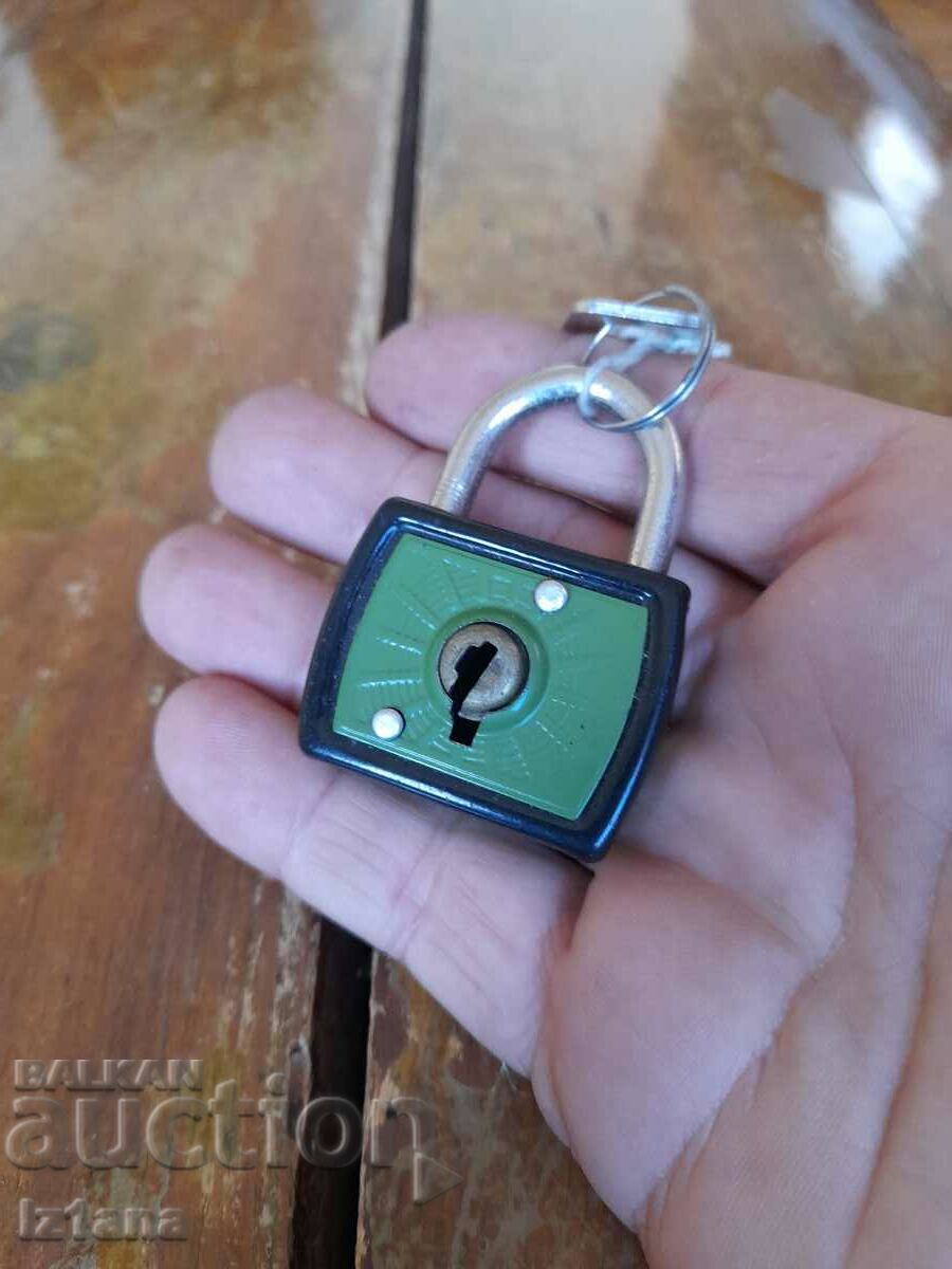 Old padlock with price 22.00 BGN | € 11.25 Old padlock with price 22.00 BGN | € 11.25