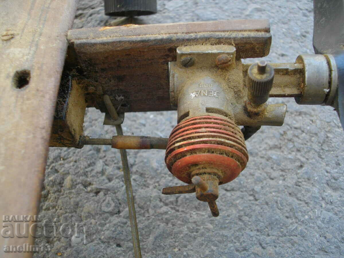 Auction OLD AIRCRAFT WITH JENA DDR ENGINE MODEL AIRCRAFT Auction OLD AIRCRAFT WITH JENA DDR ENGINE MODEL AIRCRAFT