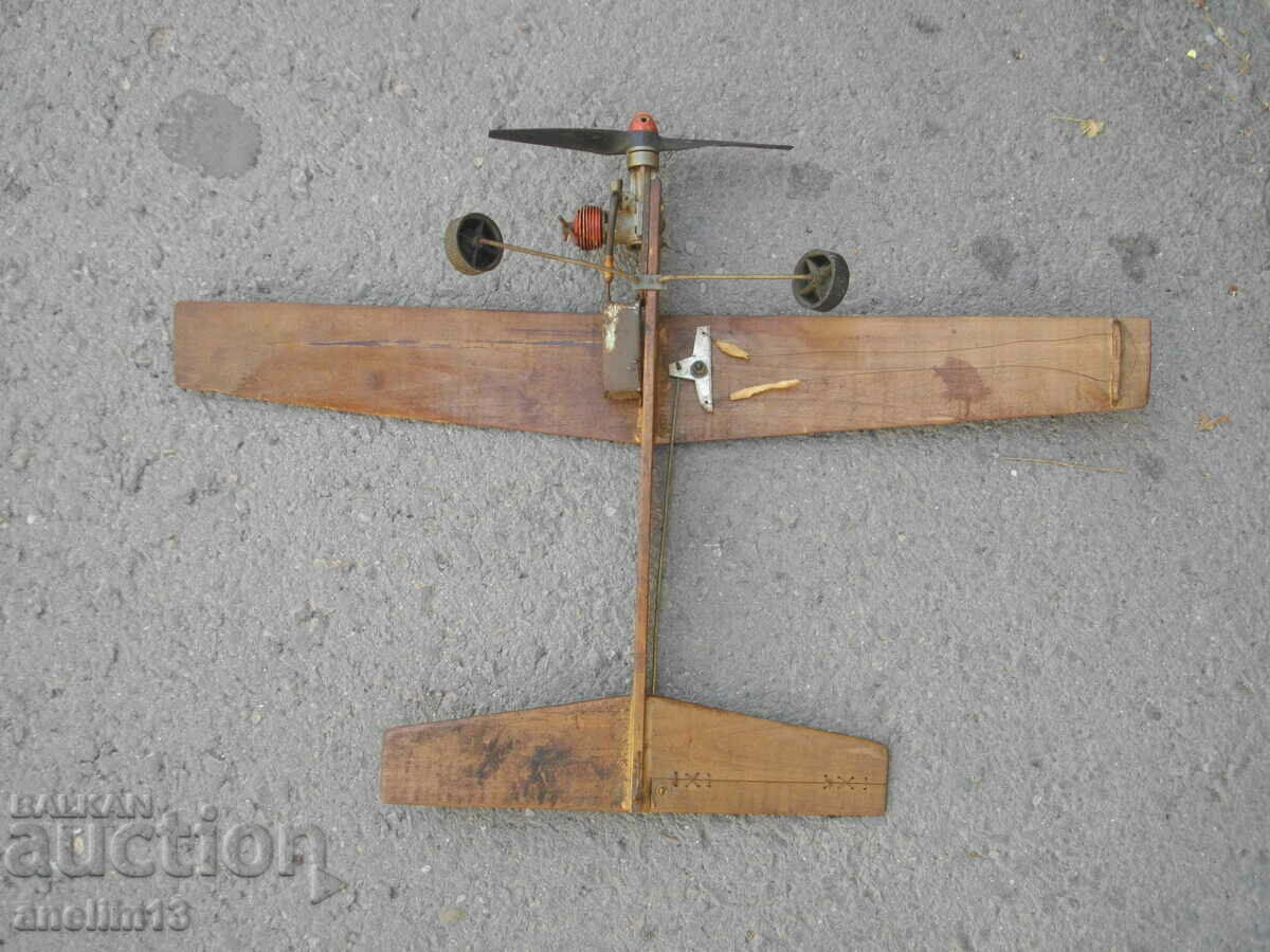 OLD AIRCRAFT WITH JENA DDR ENGINE MODEL AIRCRAFT - 5 OLD AIRCRAFT WITH JENA DDR ENGINE MODEL AIRCRAFT - 5