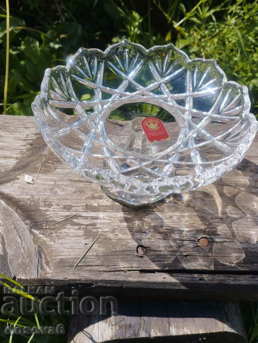 Crystal bowl on a chair suitable for sweets, fruits with price 29.00 BGN | € 14.83 Crystal bowl on a chair suitable for sweets, fruits with price 29.00 BGN | € 14.83