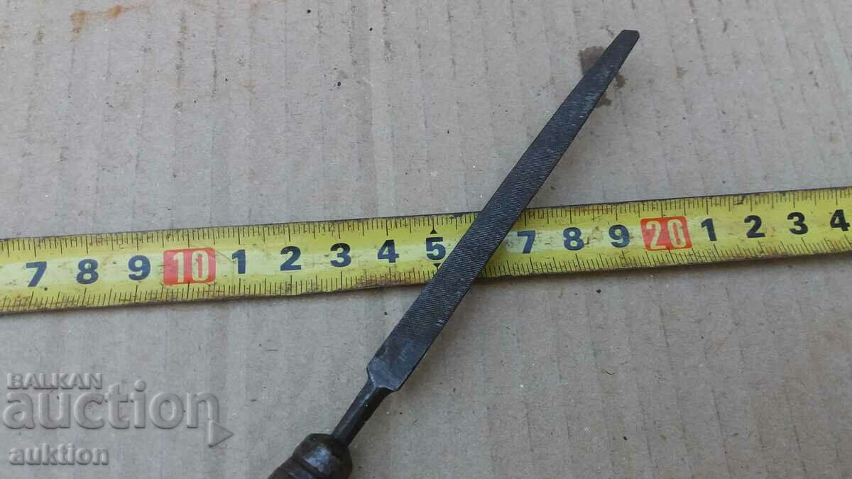Delivery of OLD SMALL JEWELERS FILE, TOOL Delivery of OLD SMALL JEWELERS FILE, TOOL