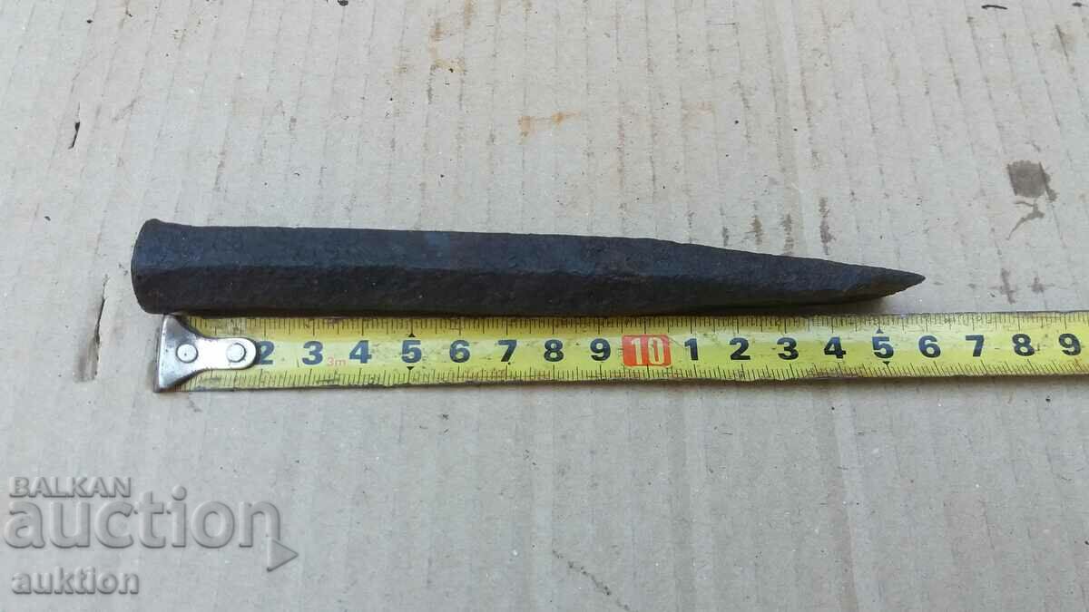 SOLID DAGGER, WEDGE, CUTTER - 5 SOLID DAGGER, WEDGE, CUTTER - 5