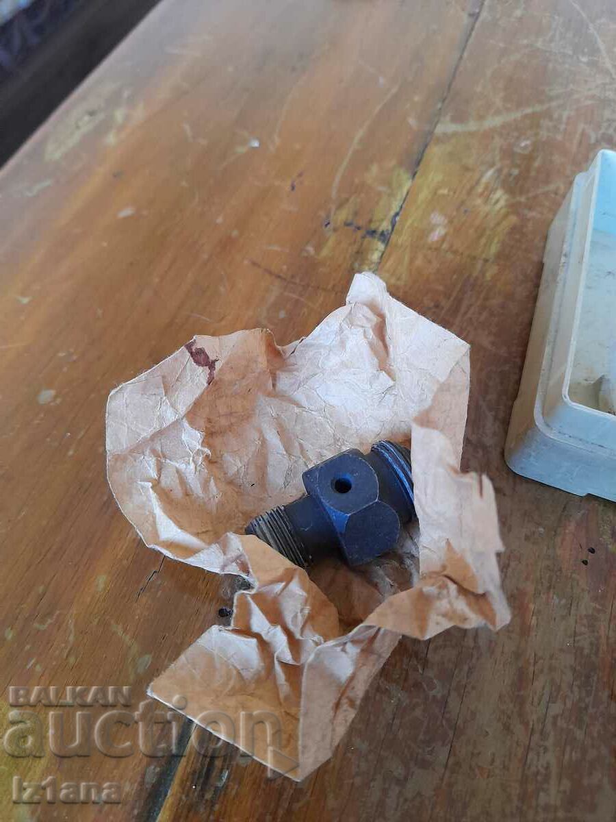 Auction  Old indicator clock, odometer