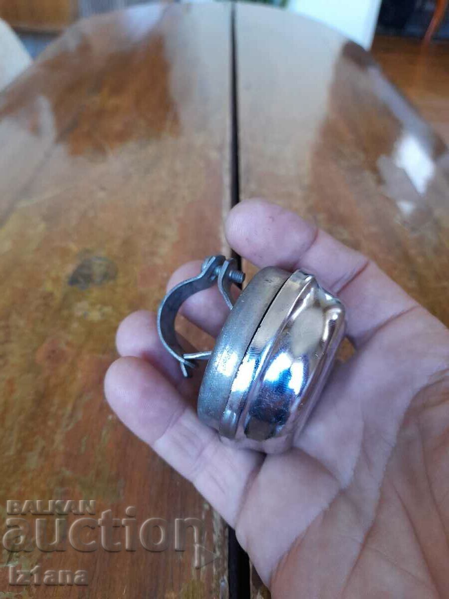 Clopoțel vechi de bicicletă, bicicletă IFA cu preț 42.00 BGN | € 21.47