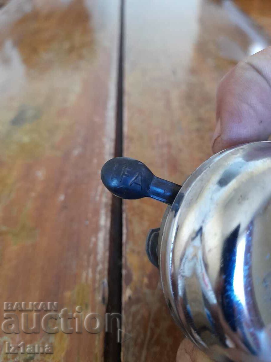 Livrarea Clopoțel vechi de bicicletă, bicicletă IFA