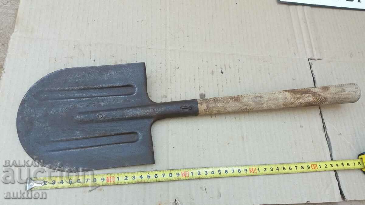 EXCELLENT LITTLE SHOVEL, TOOL