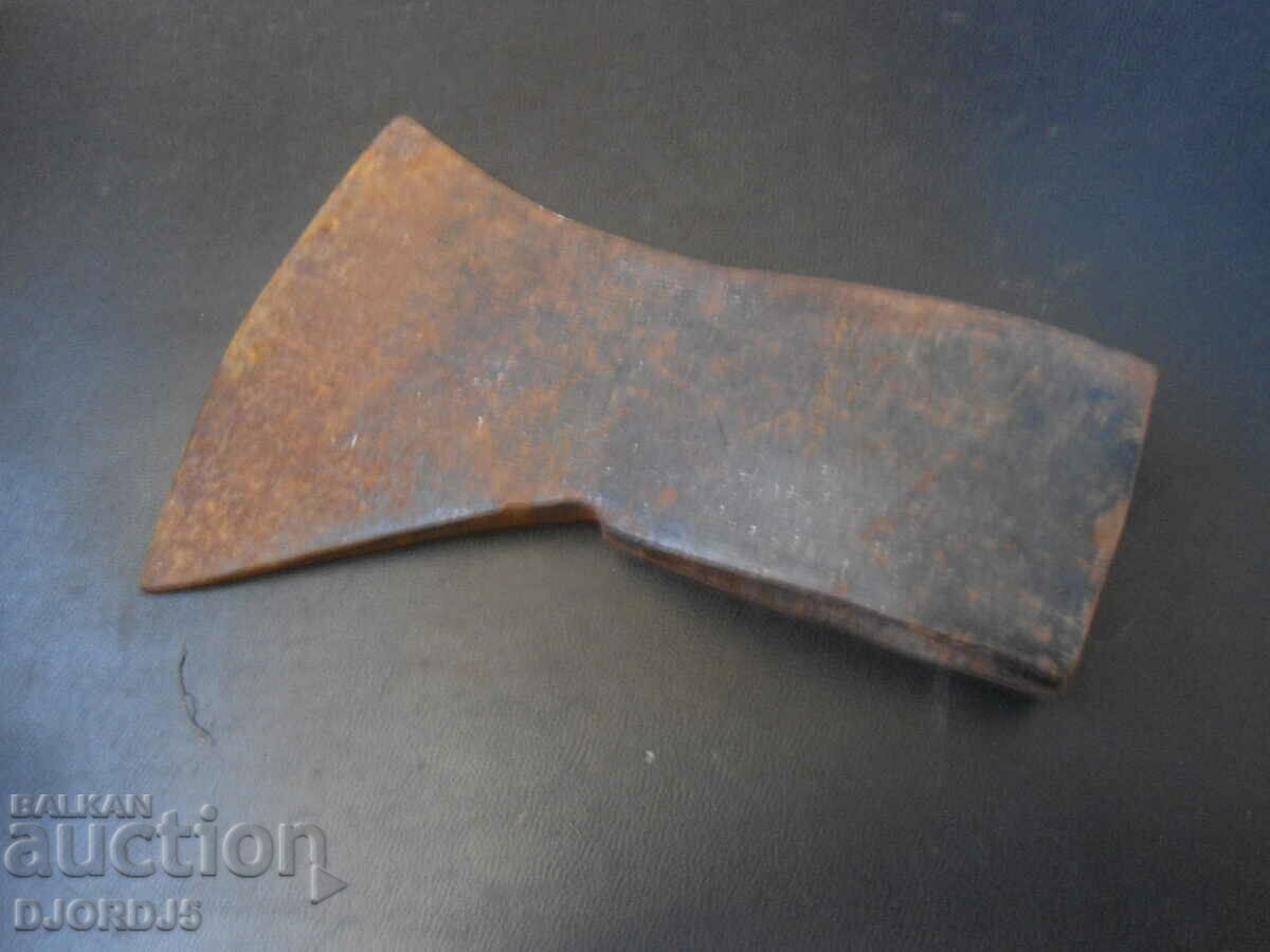 Old axe, axe, axe with price 20.00 BGN | € 10.23 Old axe, axe, axe with price 20.00 BGN | € 10.23