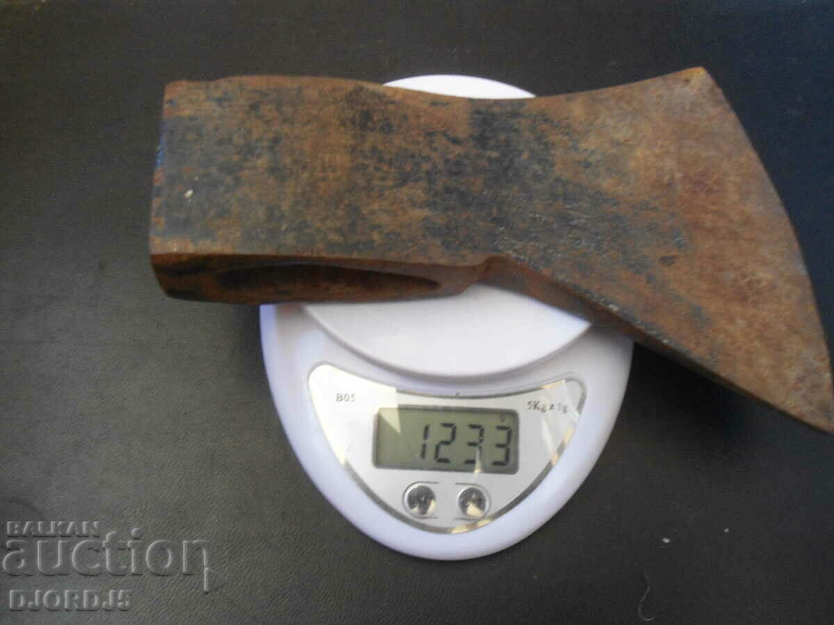 Old axe, axe, axe - 7 Old axe, axe, axe - 7