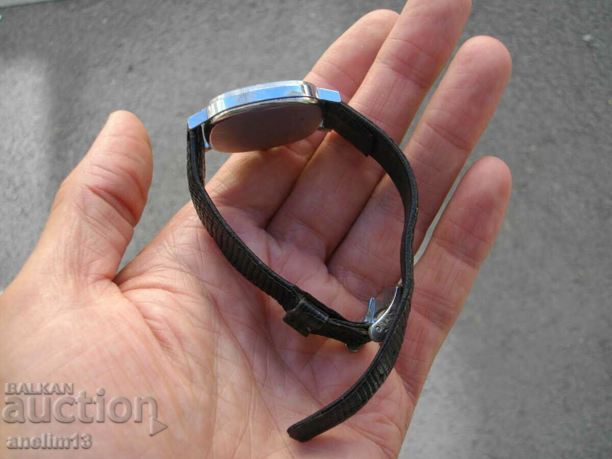 Auction DUGENA SWISS COLLECTOR'S WATCH Auction DUGENA SWISS COLLECTOR'S WATCH