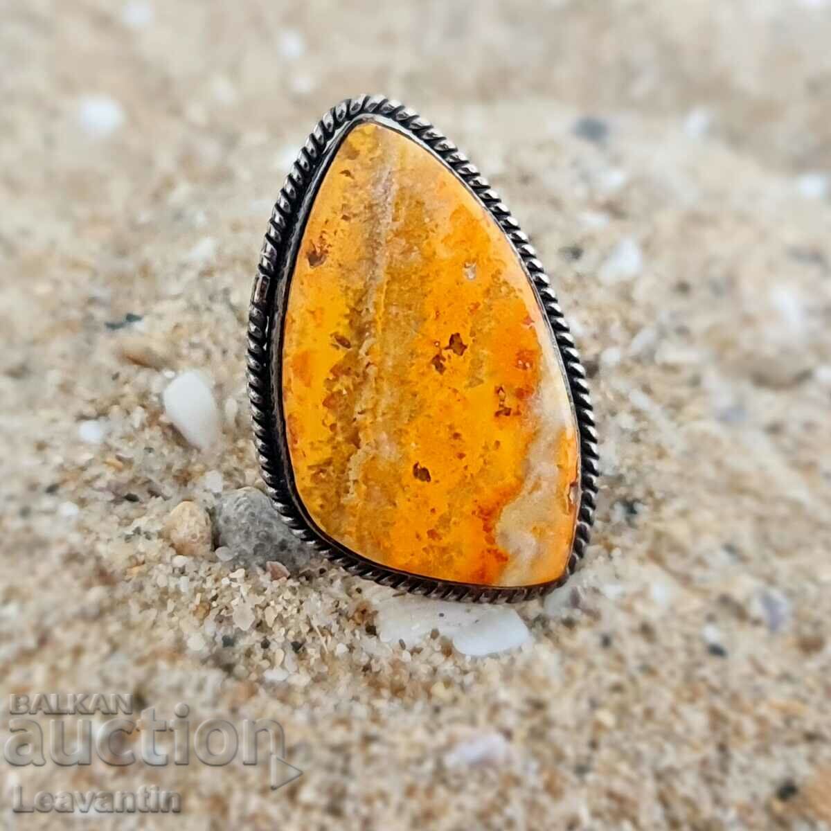 4963 Ασημένιο δαχτυλίδι με Jasper Bee