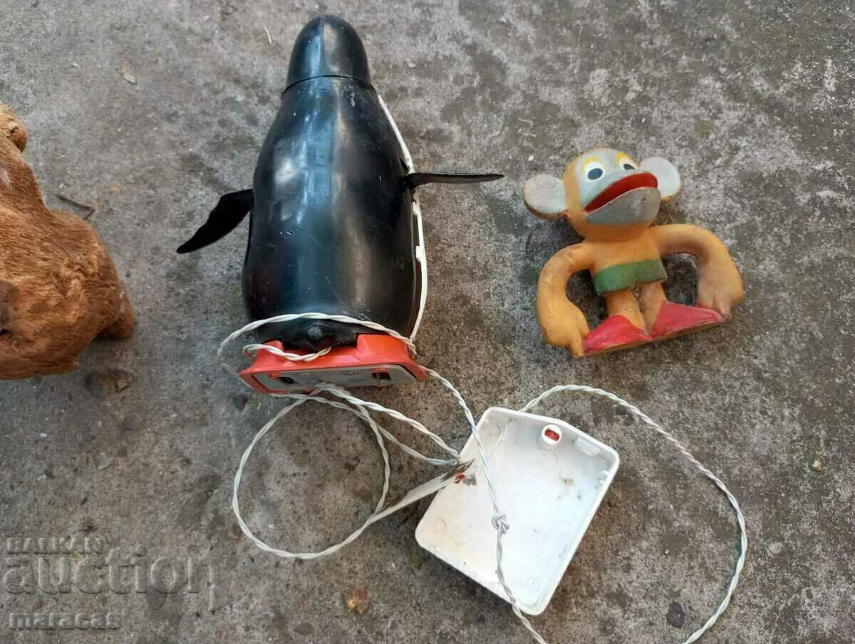 Delivery of Old children's toys