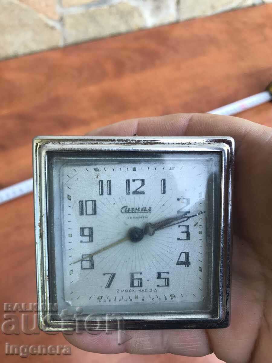 DESKTOP CLOCK "SIGNAL"-USSR DOESN'T WORK!!!