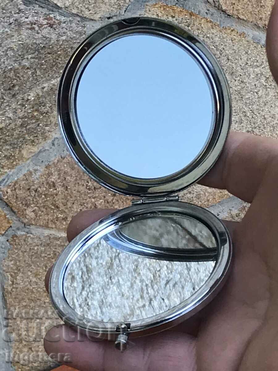 MIRROR MIRROR LADIES BEAUTY - 5 MIRROR MIRROR LADIES BEAUTY - 5