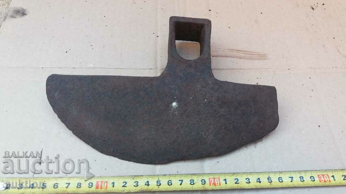 MASSIVE HOE, DIGGER with price 2.99 BGN | € 1.53 MASSIVE HOE, DIGGER with price 2.99 BGN | € 1.53