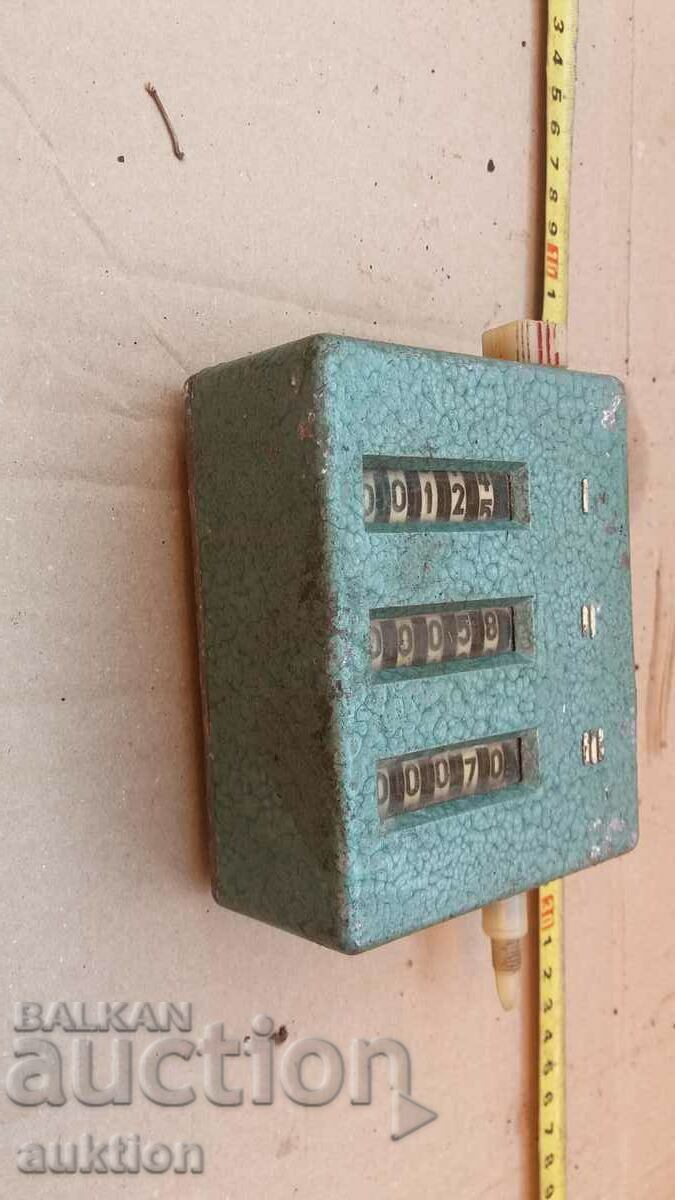 TEXTILE COUNTER - WORKING - 7 TEXTILE COUNTER - WORKING - 7