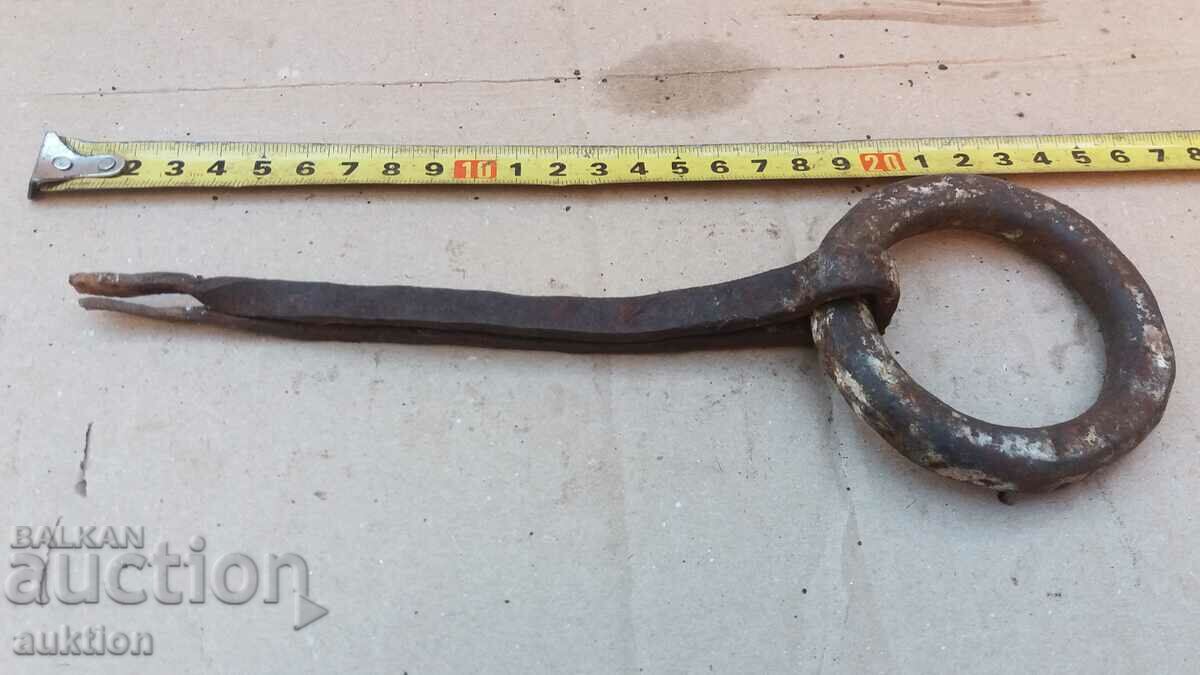 Delivery of forged Revival lock for the gate