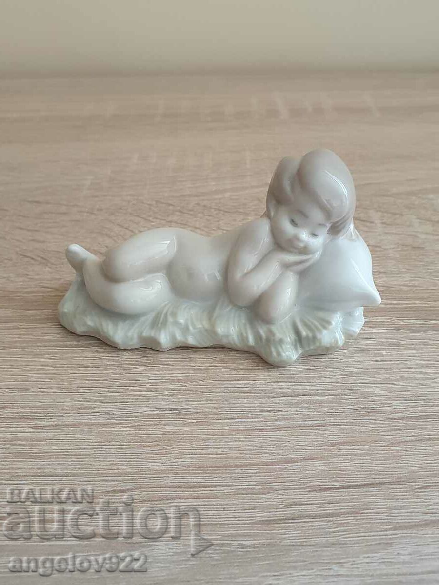 Ισπανικό αγαλματίδιο από πορσελάνη LLADRO