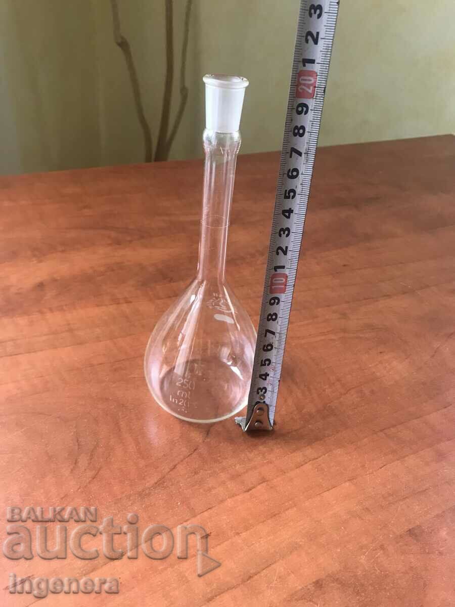 PROFESSIONAL THERMO FLASK 250 ML GLASS LABORATORY-GDR with price 16.00 BGN | € 8.18 PROFESSIONAL THERMO FLASK 250 ML GLASS LABORATORY-GDR with price 16.00 BGN | € 8.18