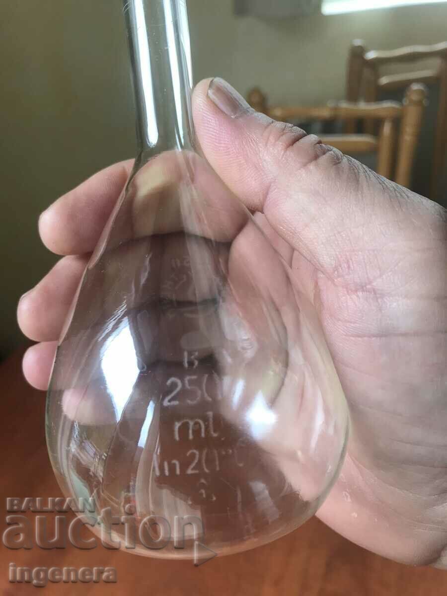 Delivery of PROFESSIONAL THERMO FLASK 250 ML GLASS LABORATORY-GDR Delivery of PROFESSIONAL THERMO FLASK 250 ML GLASS LABORATORY-GDR