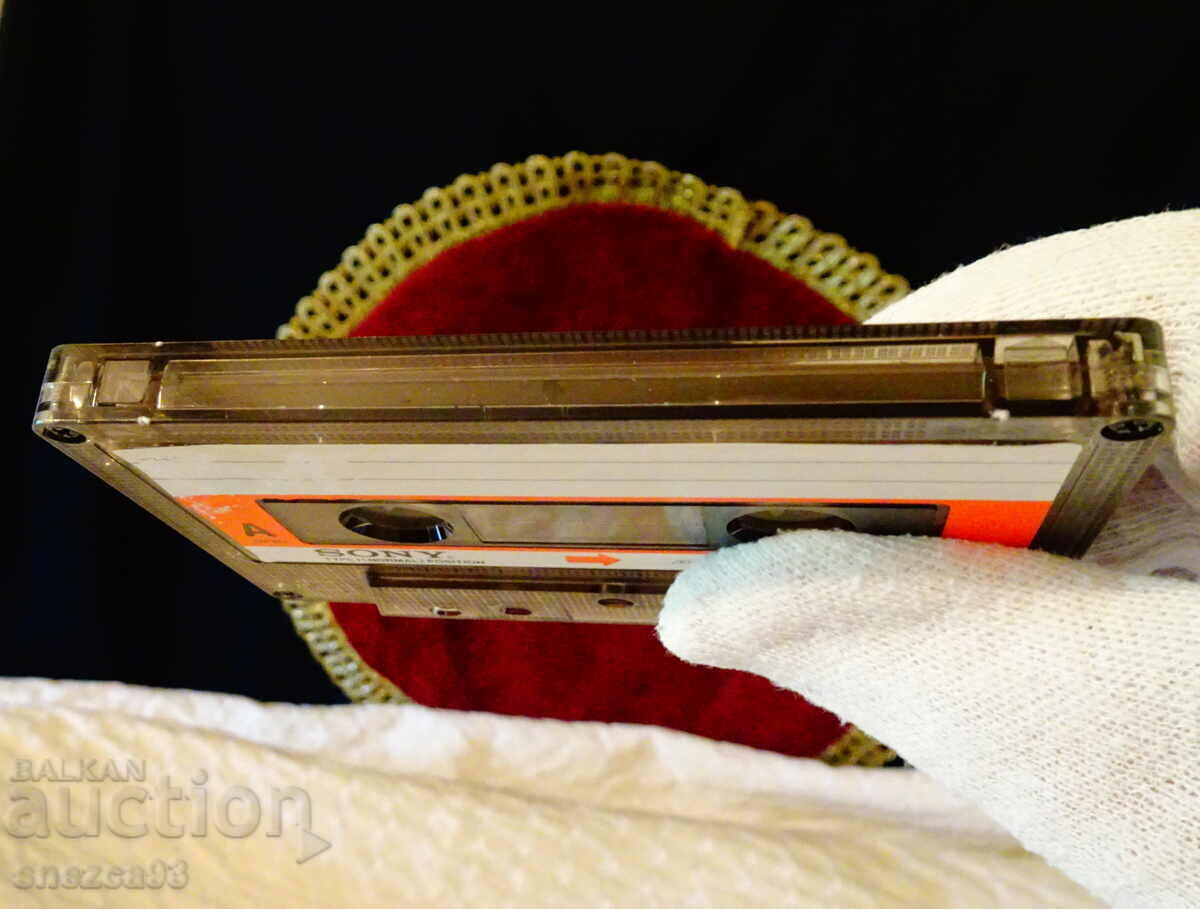 Sony CHF 60 audiocassette with Europe - 5