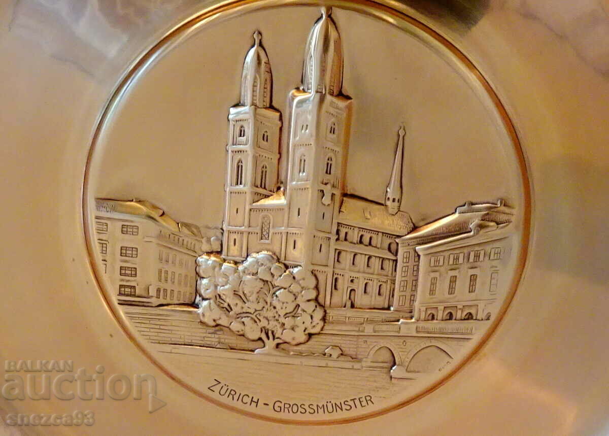 Copper panel, tray Zürich-Grossmünster, 450 g, marked. with price 59.00 BGN | € 30.17 Copper panel, tray Zürich-Grossmünster, 450 g, marked. with price 59.00 BGN | € 30.17