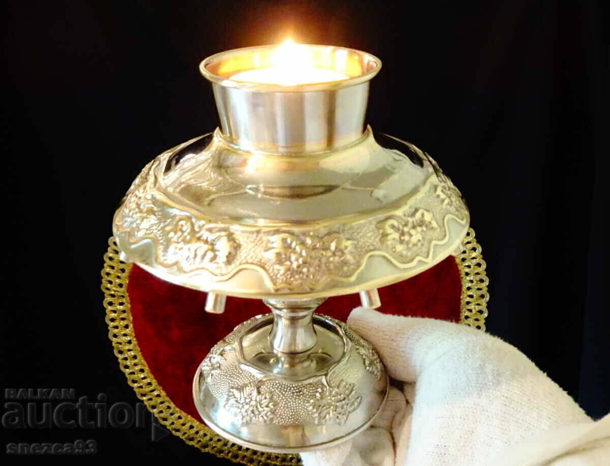 Silver-plated wine fountain, embossed vines, candlestick with price 26.00 BGN | € 13.29 Silver-plated wine fountain, embossed vines, candlestick with price 26.00 BGN | € 13.29