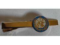 UN UN TIE CLIP