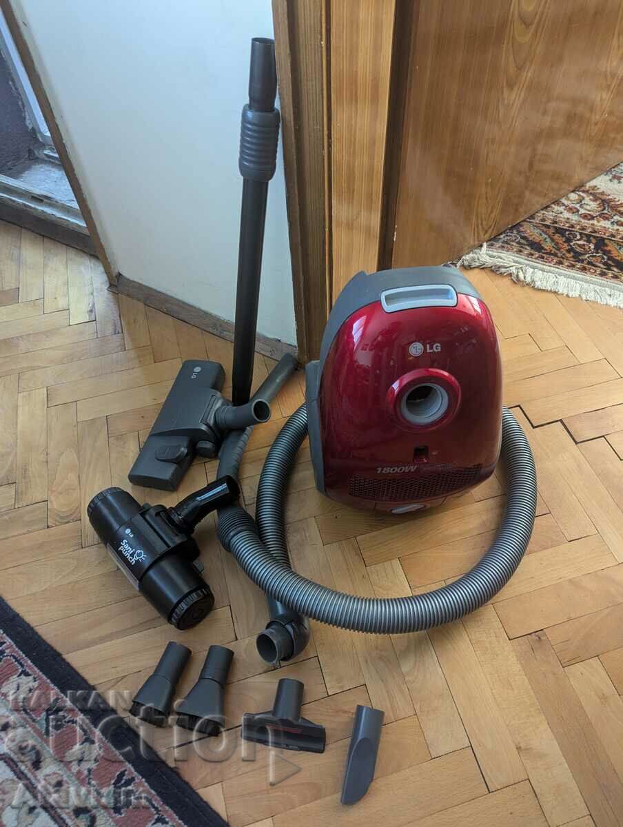 Vacuum cleaner LG model VB2718RT 1800W