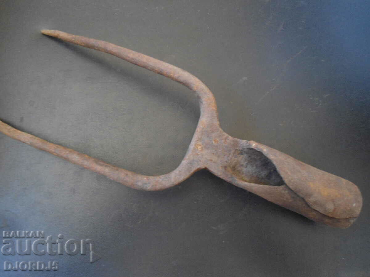 Licitație Lamă veche agricolă Licitație Lamă veche agricolă