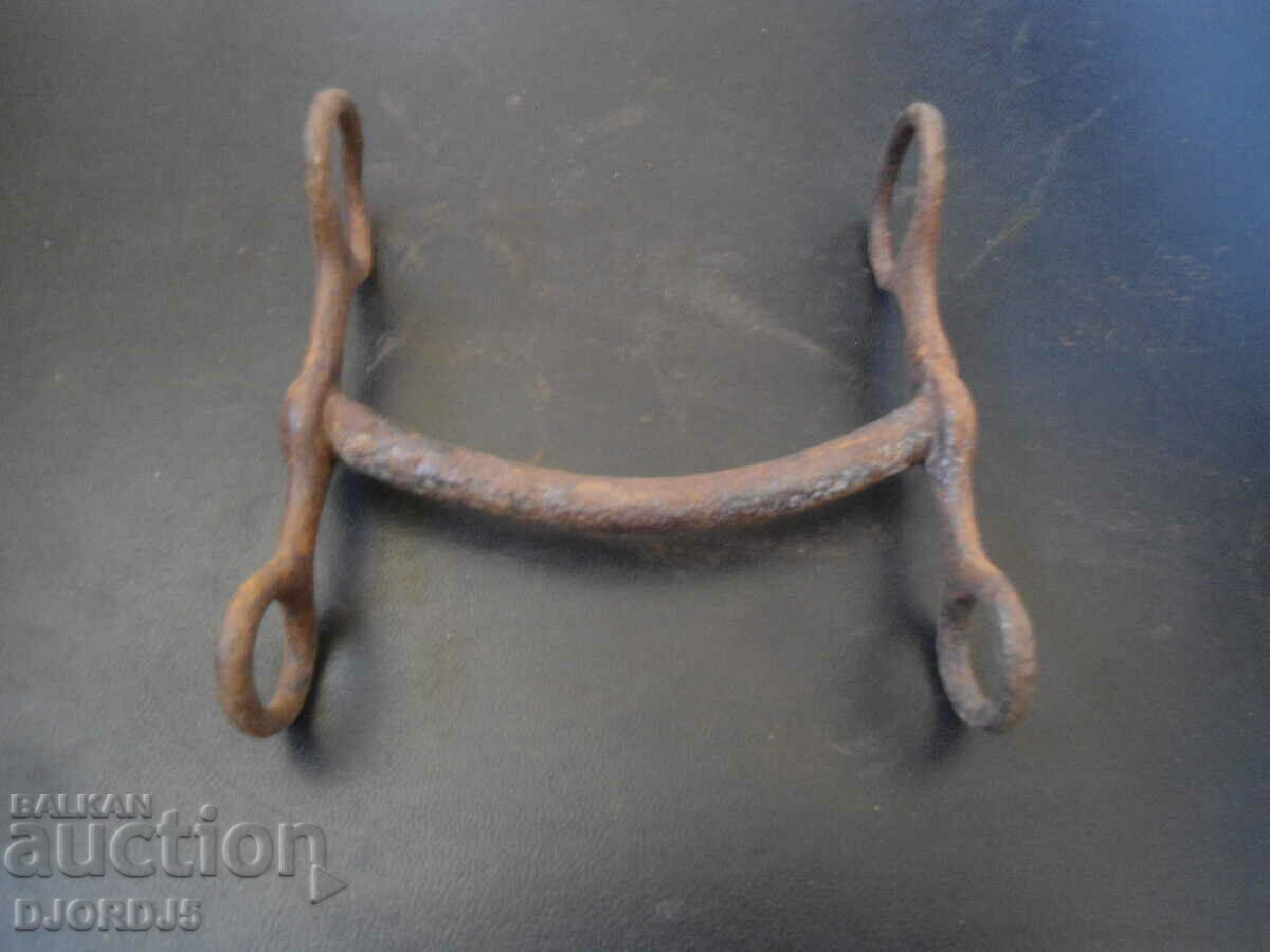 Auction Old bridle Auction Old bridle