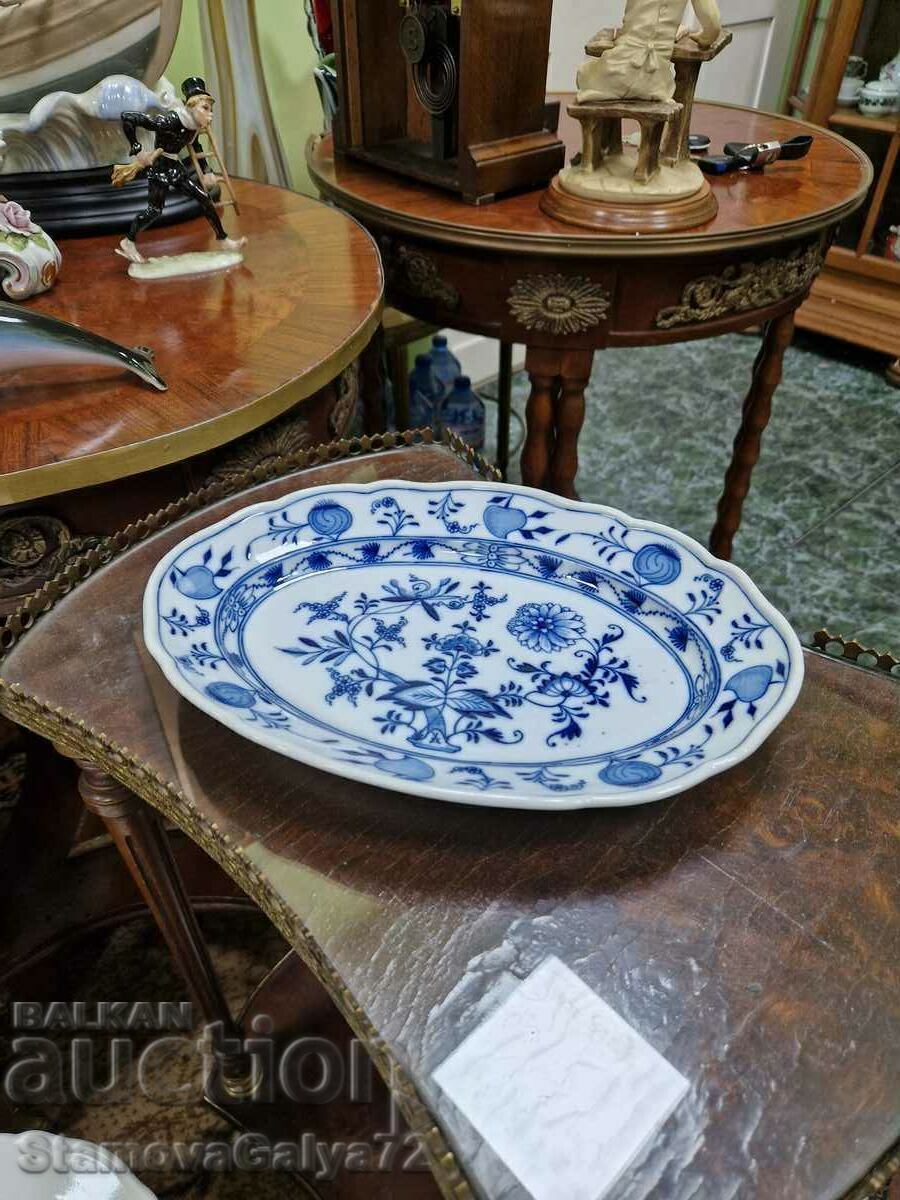 Antique collectible Meissen porcelain platter Antique collectible Meissen porcelain platter