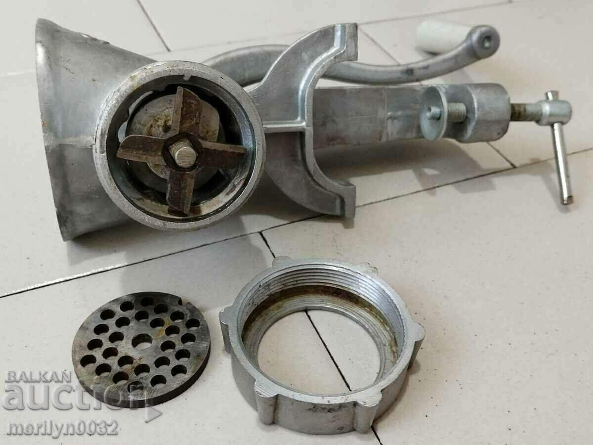 Old meat mincer meat grinder NRB Gabrovo 1972 - 5 Old meat mincer meat grinder NRB Gabrovo 1972 - 5