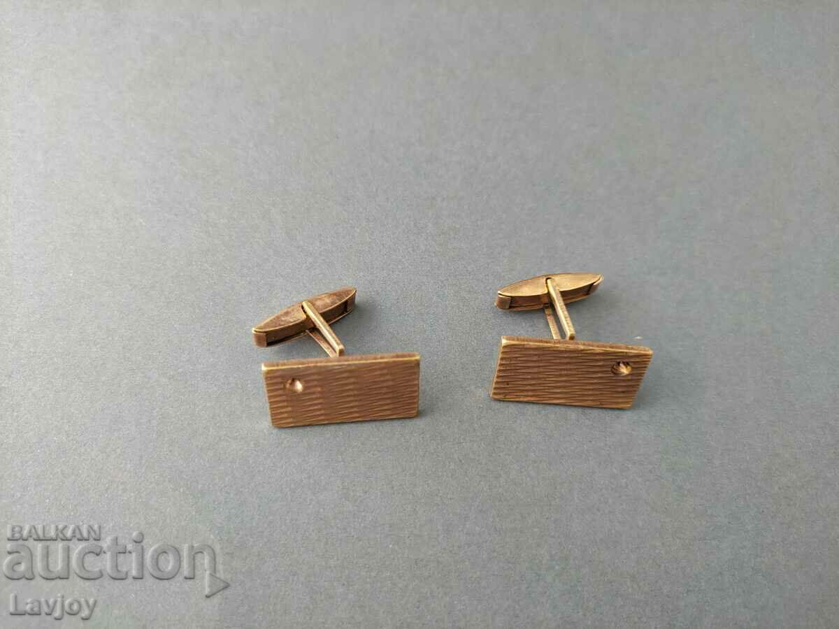 Gold-plated cufflinks with price 15.00 BGN | € 7.67 Gold-plated cufflinks with price 15.00 BGN | € 7.67