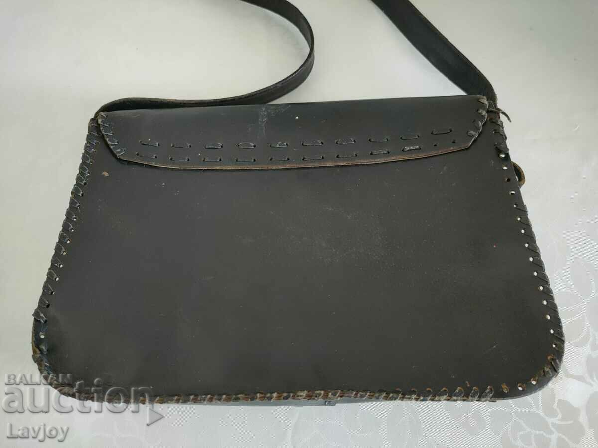 Auction Genuine leather bag Auction Genuine leather bag