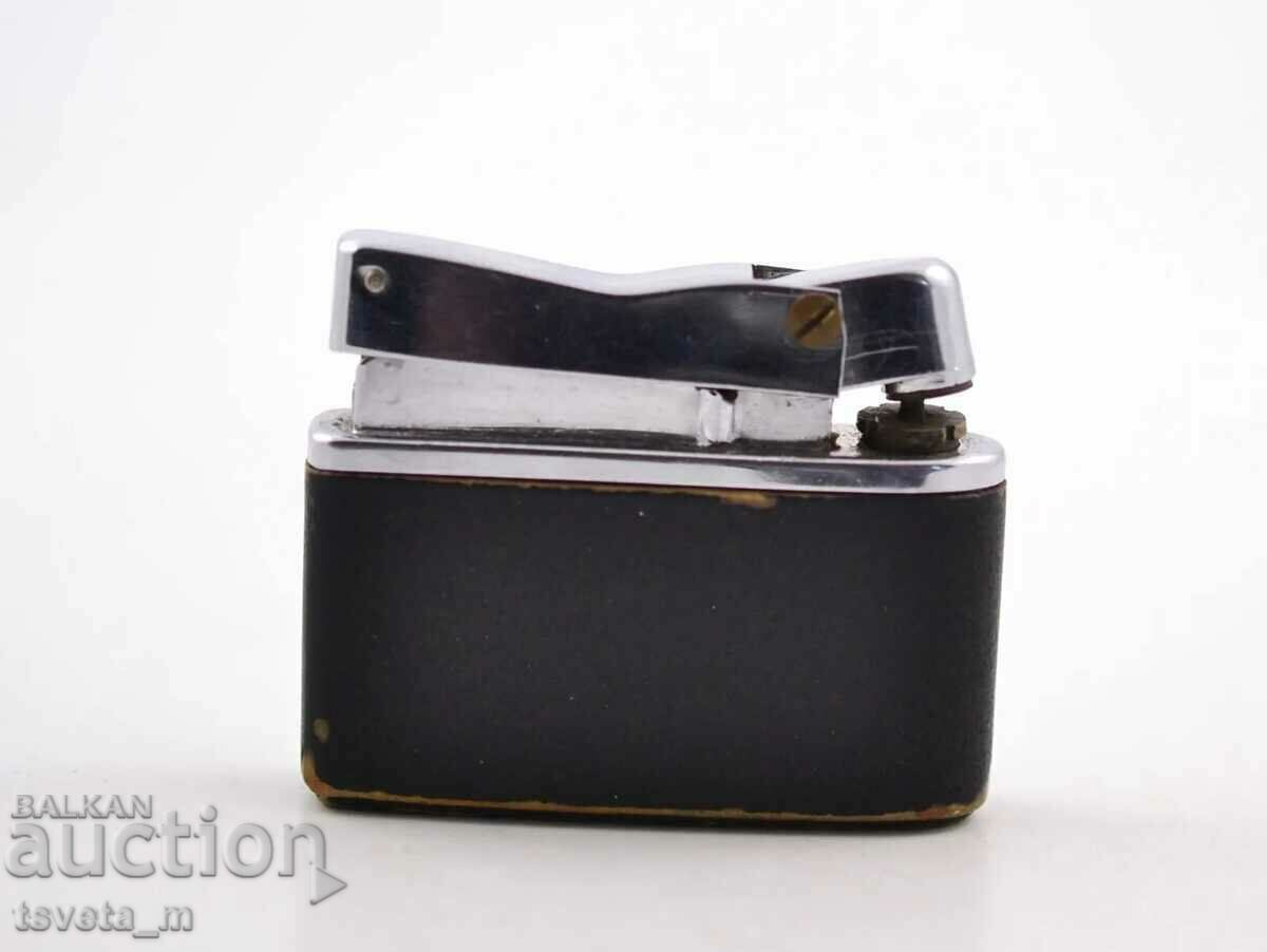 PRINCE gas lighter with price 10.00 BGN | € 5.11 PRINCE gas lighter with price 10.00 BGN | € 5.11