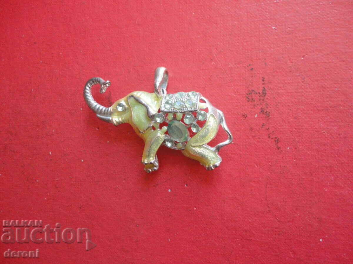 Great elephant locket with stones and enamel - 6 Great elephant locket with stones and enamel - 6