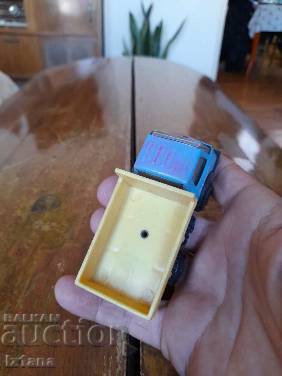 Old MIR truck - 5 Old MIR truck - 5