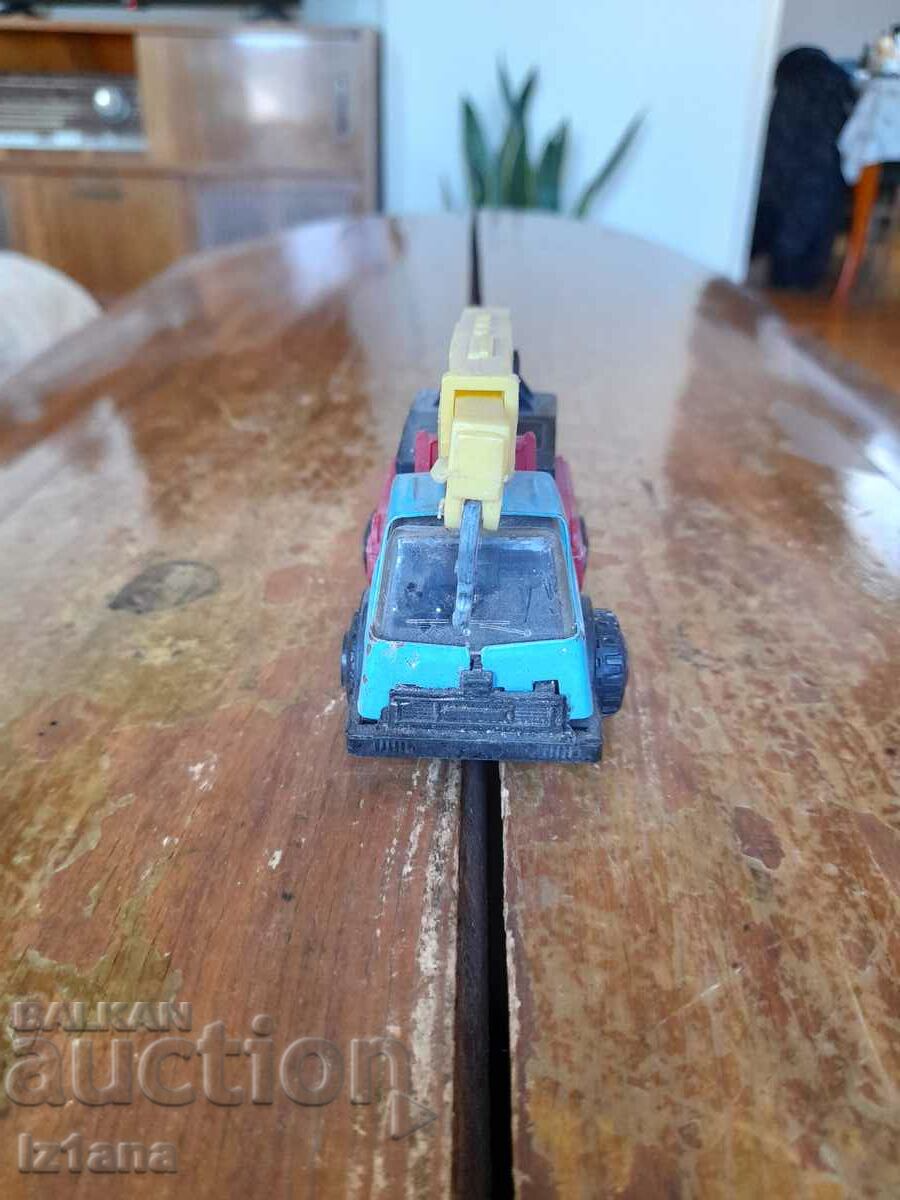 Old MIR truck with price 30.00 BGN | € 15.34 Old MIR truck with price 30.00 BGN | € 15.34