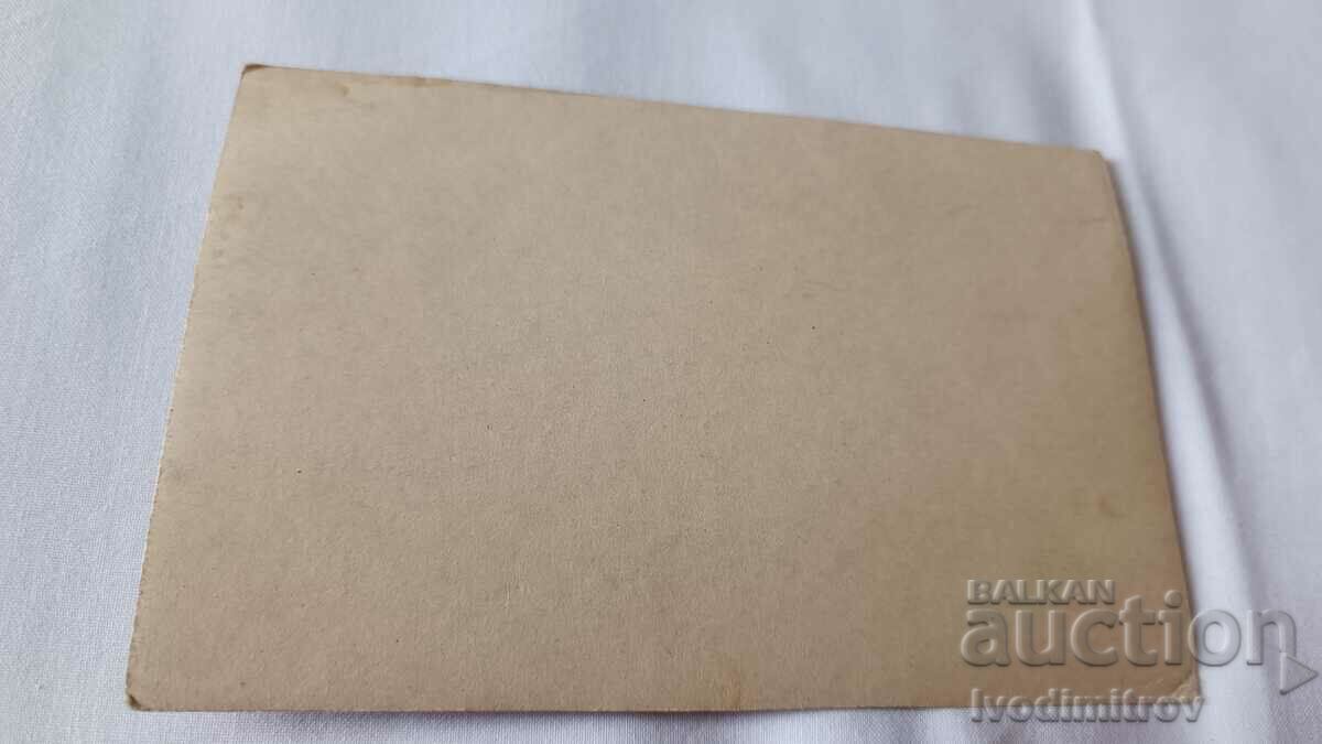 Φωτογραφία Άνδρες με ρετρό μαγιό που κάνουν μπάνιο στη θάλασσα με τιμή 5.65 BGN | € 2.89 Φωτογραφία Άνδρες με ρετρό μαγιό που κάνουν μπάνιο στη θάλασσα με τιμή 5.65 BGN | € 2.89