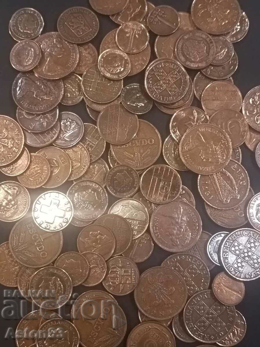 Bronze coins 100 pcs. Excellent