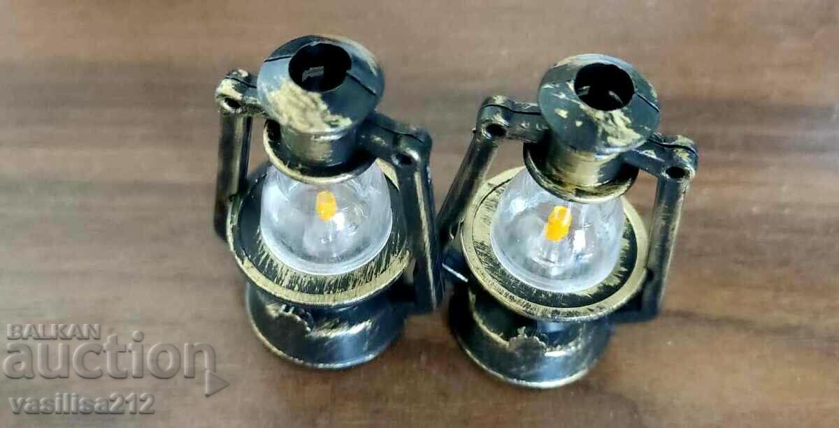 Souvenir gas lamps, 2 pcs